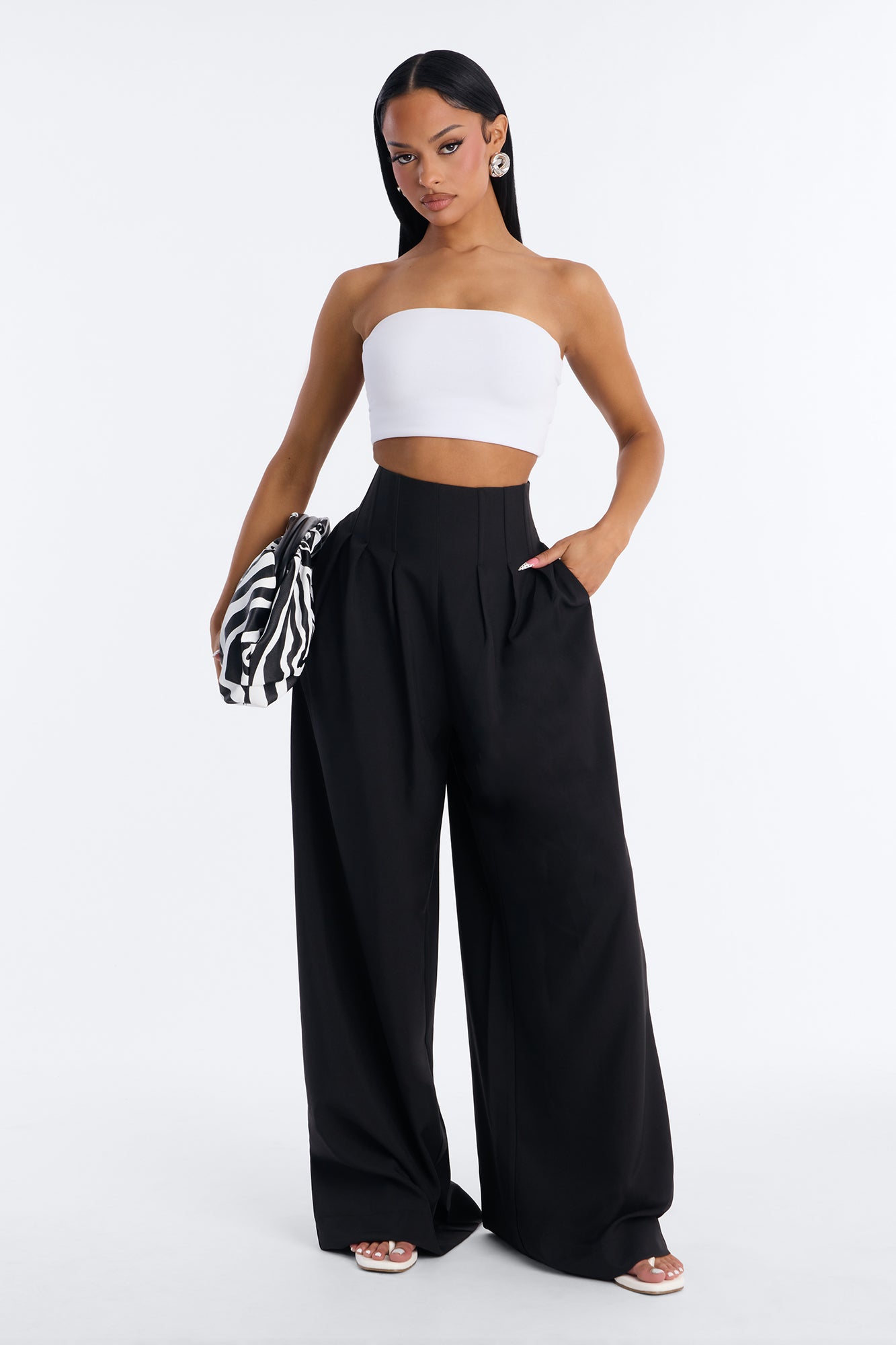 Talia Drape Wide-Leg Pant with Corset Waist Details - Image 1