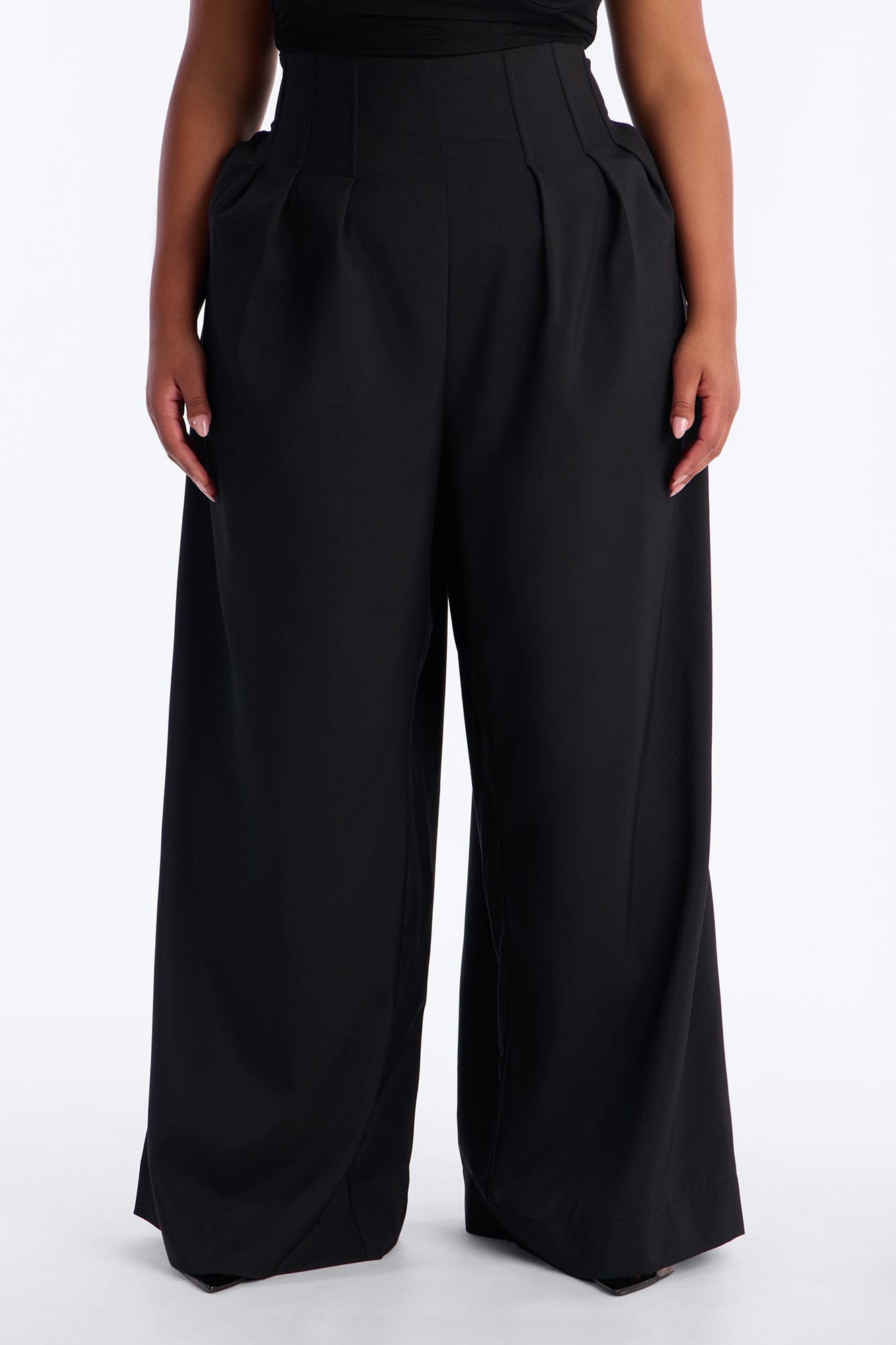 Talia Drape Wide-Leg Pant with Corset Waist Details - Image 6