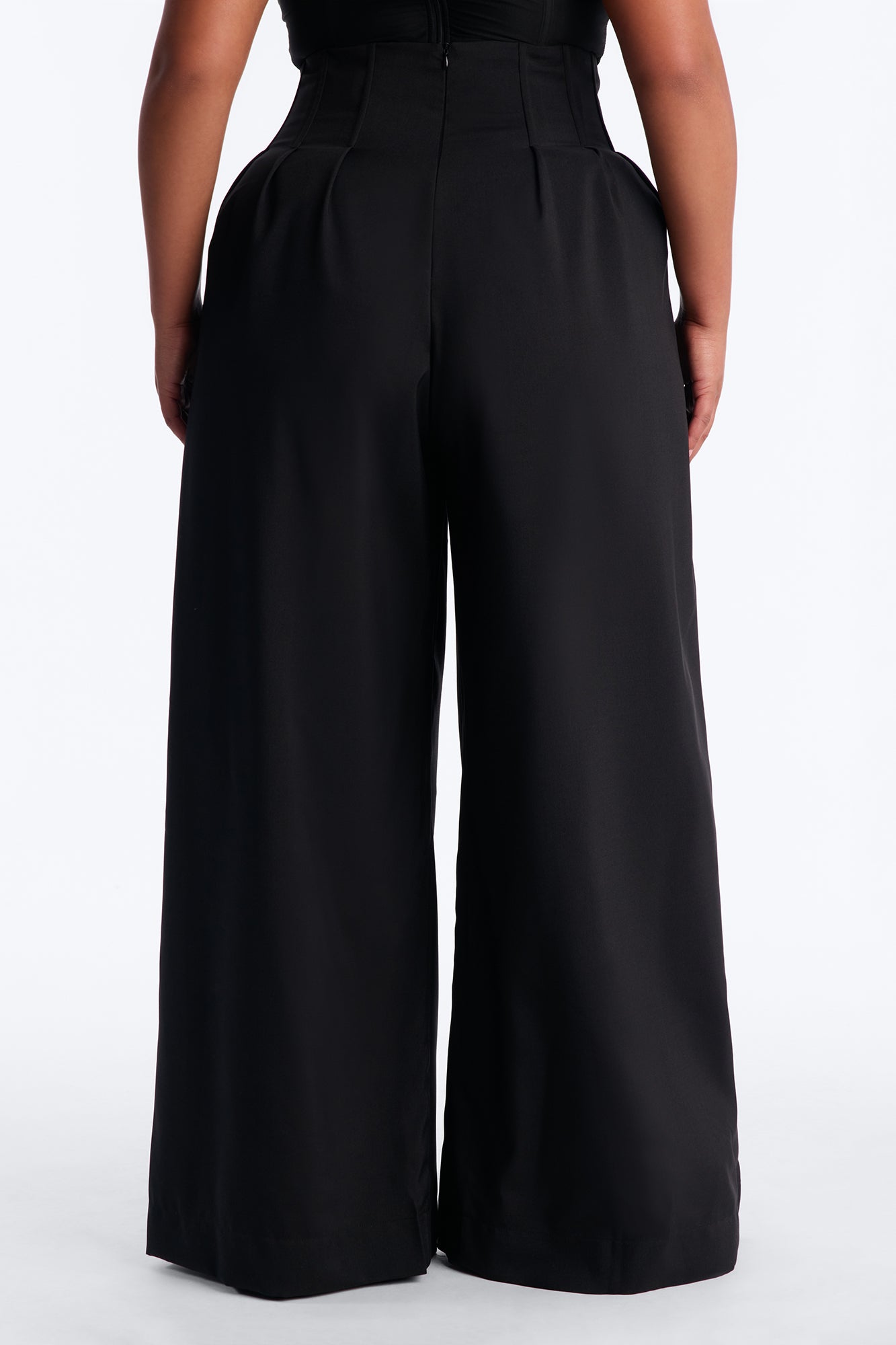 Talia Drape Wide-Leg Pant with Corset Waist Details - Image 8
