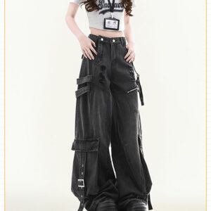Women's Utility Straight Leg Multi-Pocket Jeans - Image 2