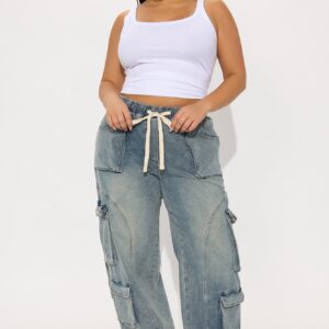 Tall Slouchy Multi-Pocket Cargo Jeans in Vintage Wash - Image 4