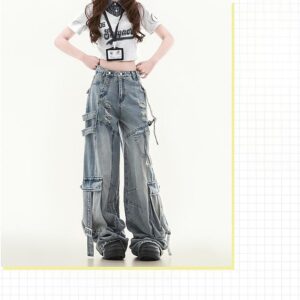 Women's Utility Straight Leg Multi-Pocket Jeans - Image 4